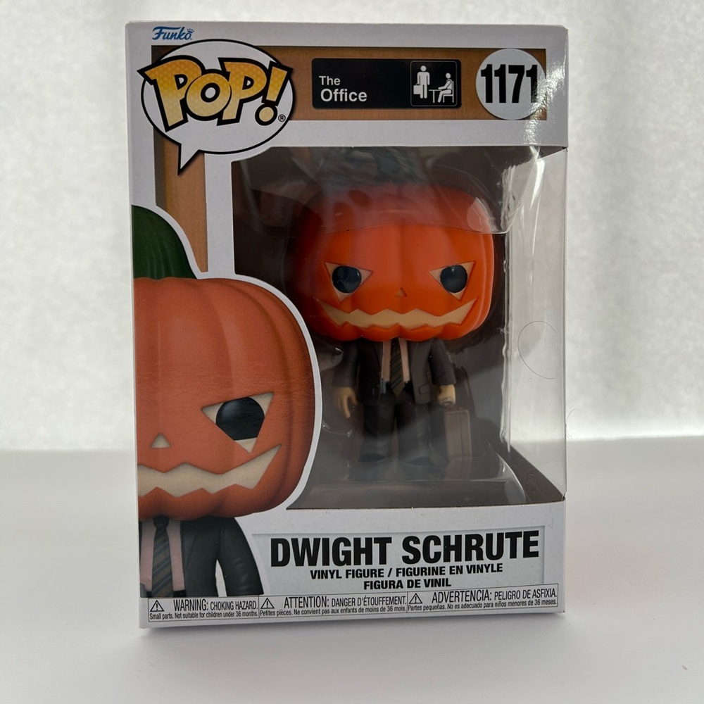 The Office - Dwight Schrute with Pumpkinhead Funko Pop! Vinyl Figure